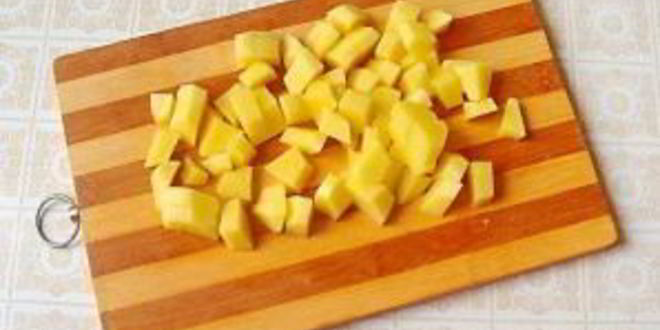 Рецепт диетических щей с сельдереем и свежей капустой