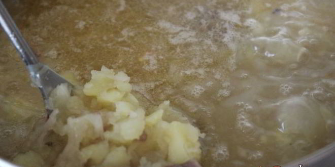 Рецепт щей из квашенной капусты с болгарским перцем