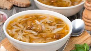 Рецепт Щей из квашеной капусты с грибами