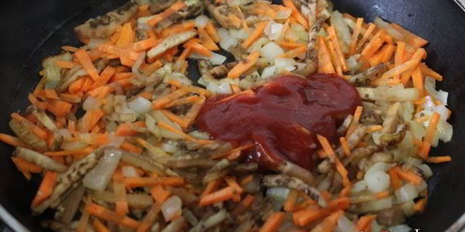 Рецепт щей из свежей капусты с баклажанами