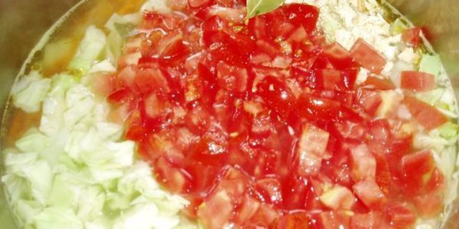 Рецепт щей помидорно-укропные