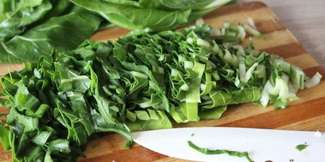 Рецепт щей с мангольдом на курином бульоне