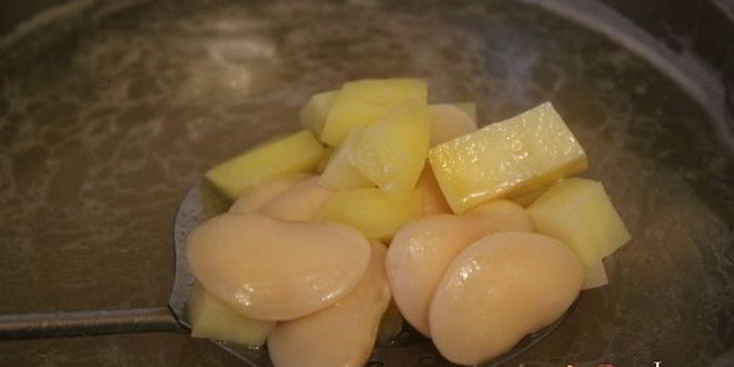 Рецепт щей со свежей капустой и лимской фасолью на курином бульоне