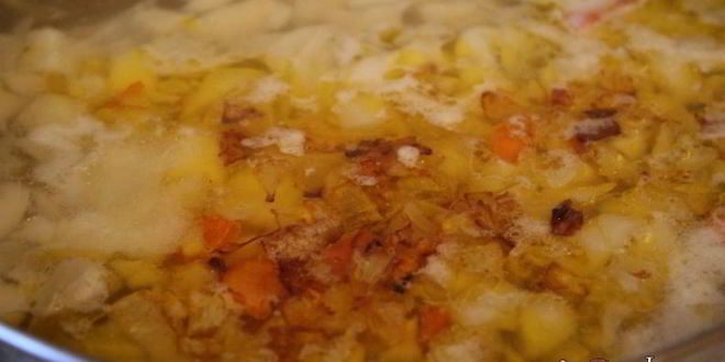 Рецепт щей со свежей капустой и лимской фасолью на курином бульоне