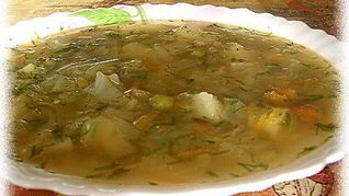 Рецепт Щей Успенских с соленым огурцом и горошком