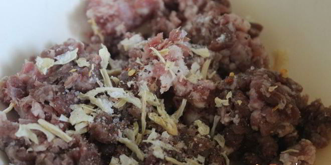 Рецепт зеленых весенних щей с фрикадельками