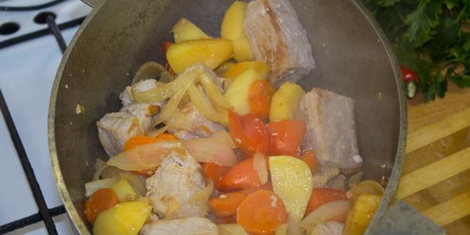 Рецепт шурпы из свинины