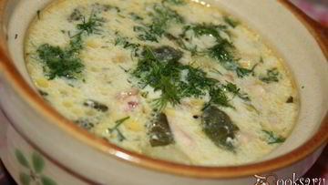 Рецепт Сливочного супа с форелью, судаком и шпинатом