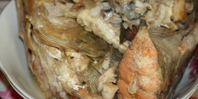 Рецепт сливочного супа с форелью, судаком и шпинатом