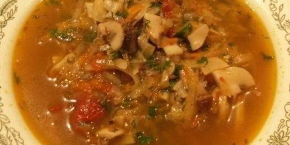 Как приготовить домашнюю грибную солянку