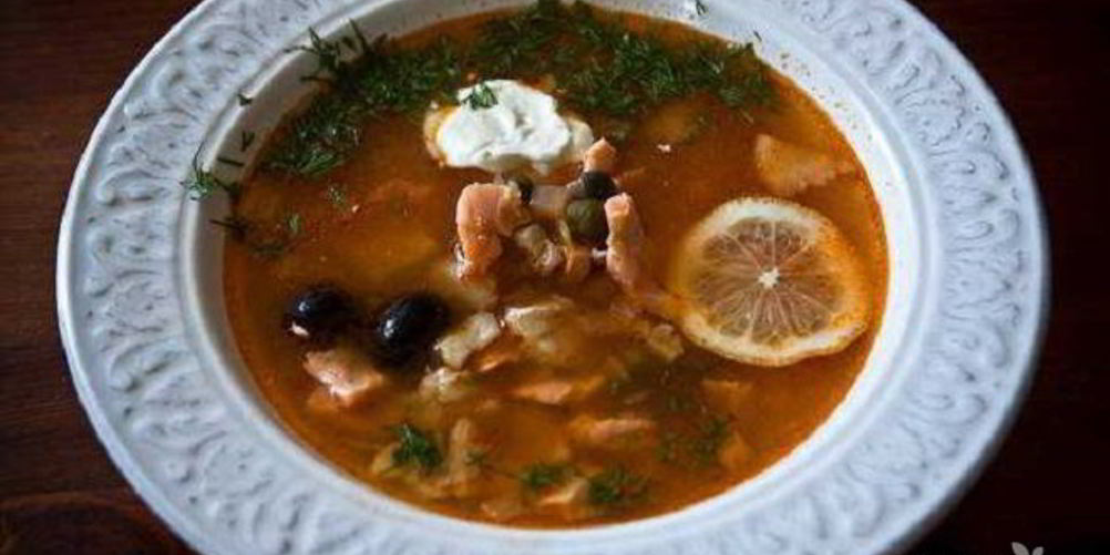 Как приготовить простую рыбную солянку