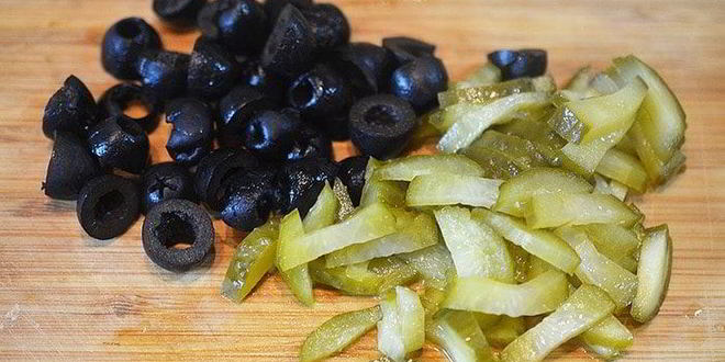 Рецепт рыбной солянки с грибами и креветками