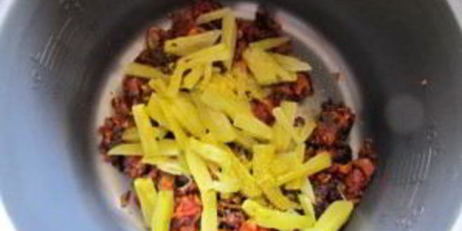 Рецепт сборной мясной солянки в мультиварке