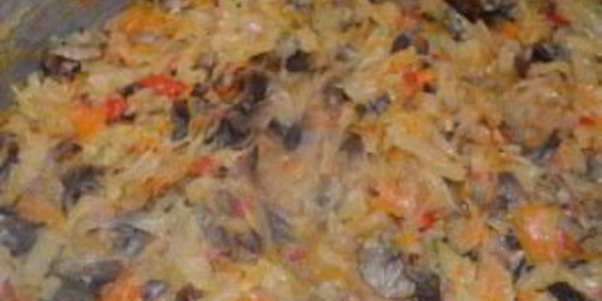 Рецепт солянки из квашеной капусты с грибами на зиму