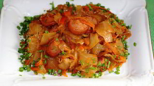 Рецепт Солянки из квашеной капусты с сосисками