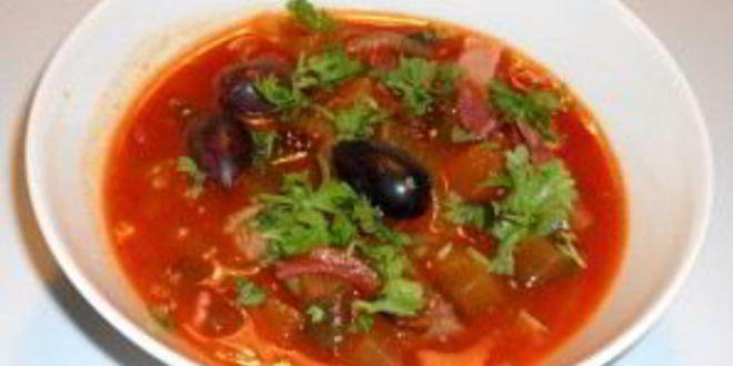 Рецепт солянки с курицей в мультиварке