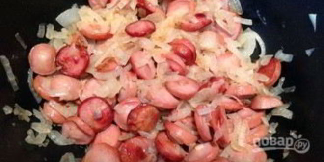 Рецепт солянки с сосиской из свежей капусты