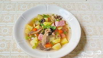 Рецепт Солянки с ветчиной и грудинкой
