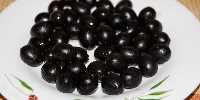 Рецепт супа из чечевицы с оливками