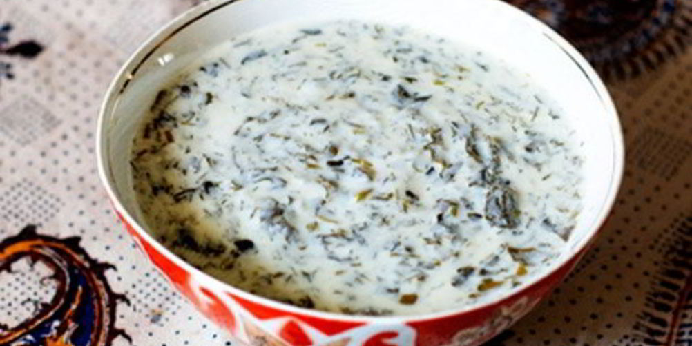 Как приготовить суп из йогурта с зеленью