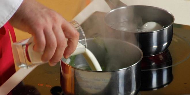 Рецепт супа из шпината с брынзой