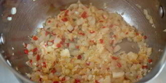 Рецепт супа из цветной капусты и нута с карри