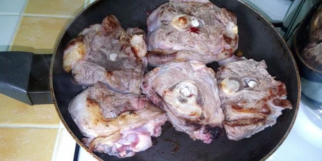 Рецепт харчо с орехами и черносливом