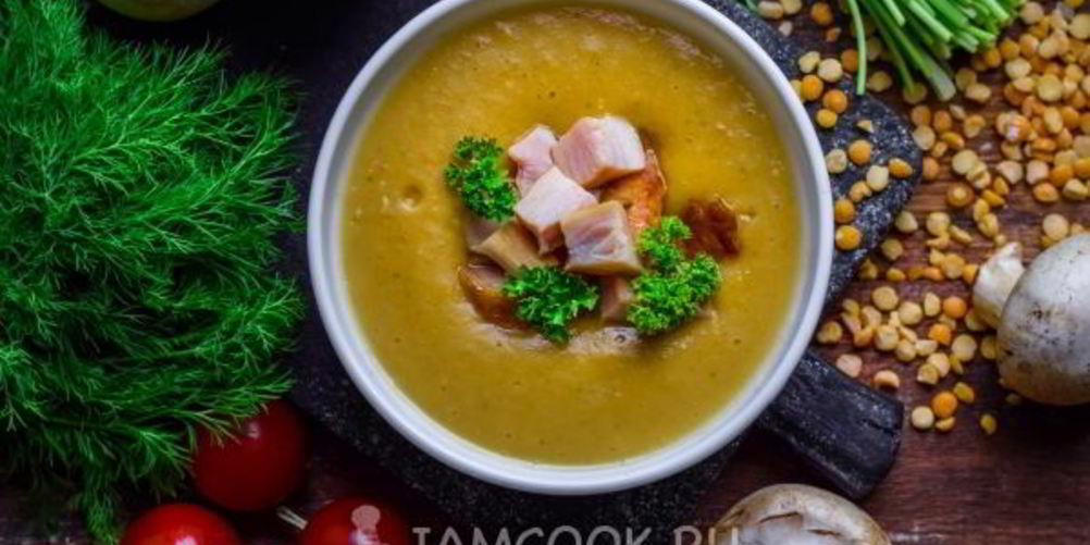 Как приготовить гороховый суп-пюре с копченостями