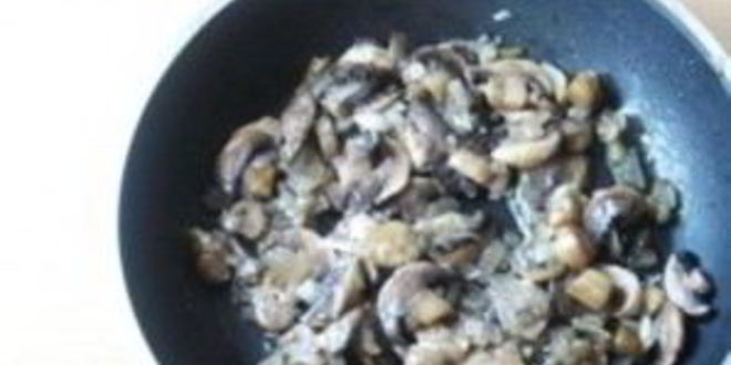 Рецепт куриного супа-пюре с грибами