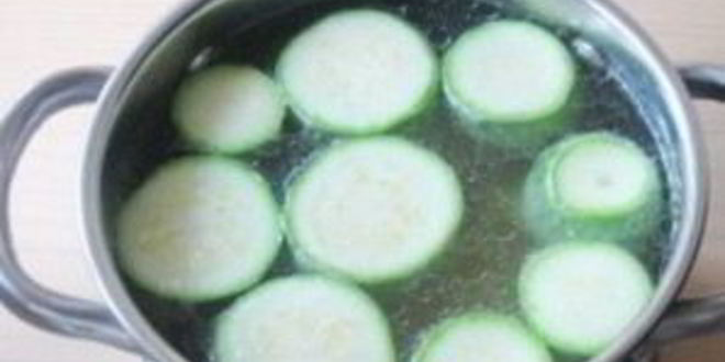 Рецепт куриного супа-пюре с грибами