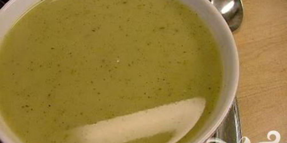 Как приготовить летний суп-пюре из картофеля и цукини