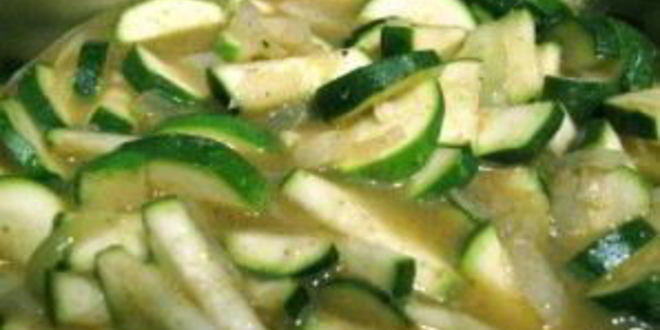 Рецепт летнего супа-пюре из картофеля и цукини