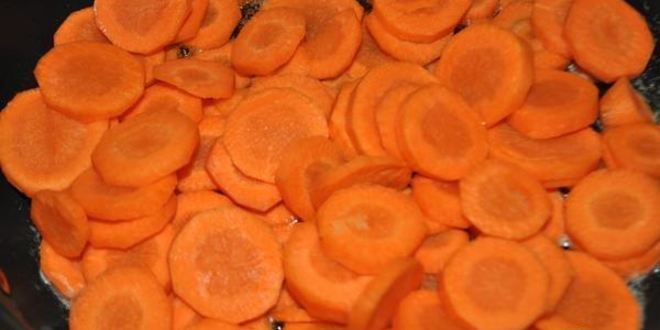 Рецепт морковна-сливочного суп-пюре с карри и ананасами