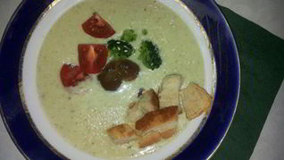 Рецепт Супа-пюре из брокколи с белой фасолью и чеддером