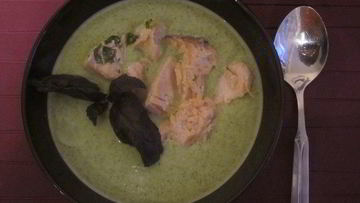 Рецепт Супа-пюре из броколи, семги и руколы