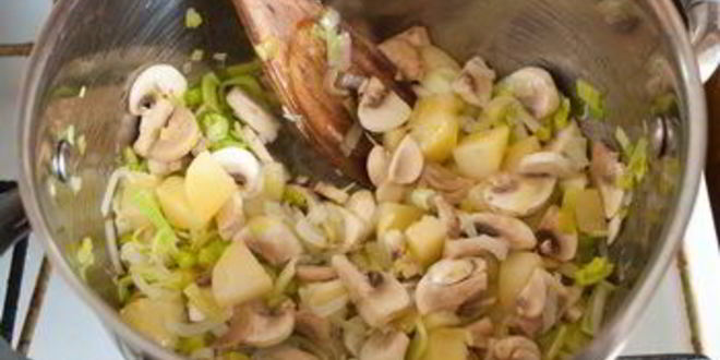 Рецепт супа-пюре из картофеля и порея