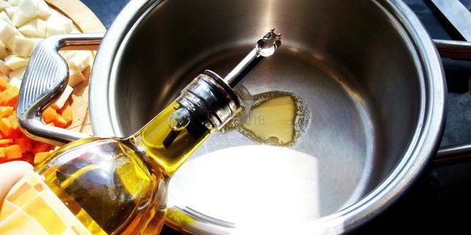 Рецепт супа-пюре из петрушки с сыром бри