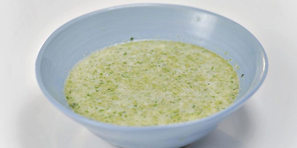 Как приготовить суп-пюре из зеленого горошка и лимона