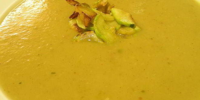 Рецепт супа-пюре с цукини и карри