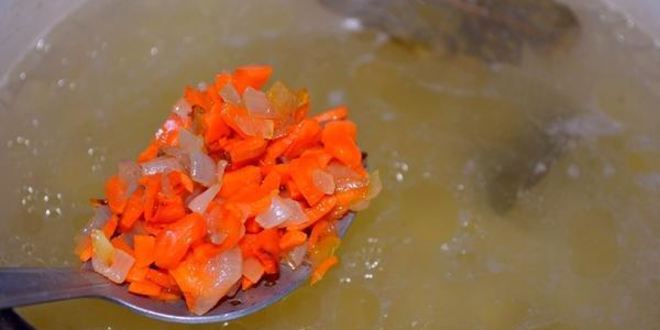 Рецепт супа со свекольной ботвой