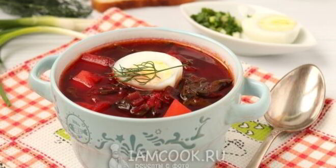 Рецепт горячего свекольника с ботвой