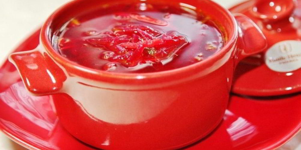 Как приготовить горячий свекольник