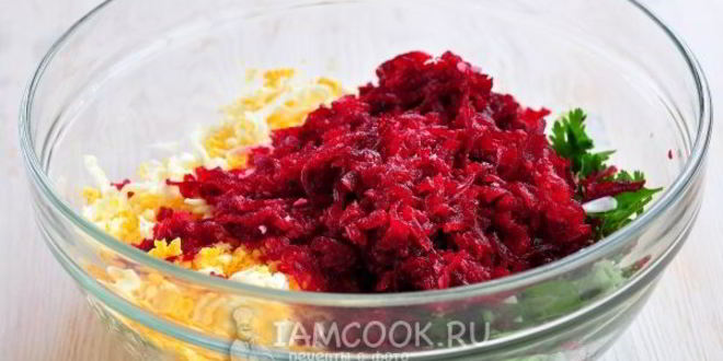 Рецепт холодного свекольника на кефире