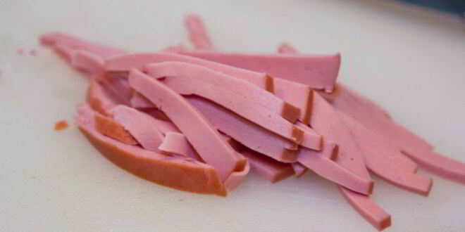 Рецепт холодного свекольника с ботвой