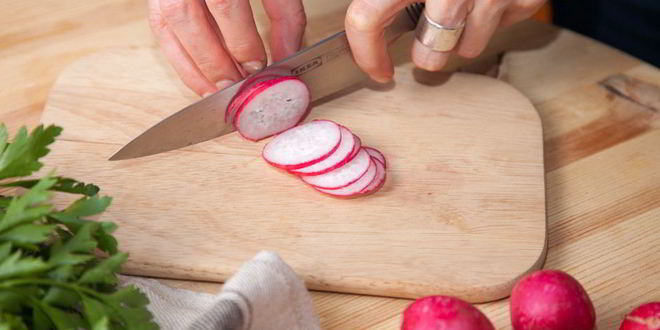 Рецепт холодного свекольника с брынзой