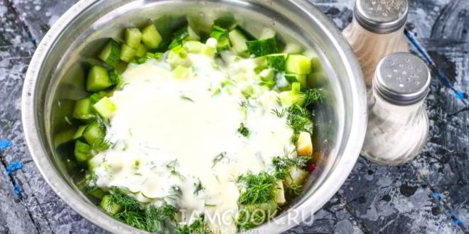 Рецепт холодного свекольника с колбасой