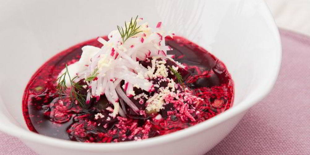 Как приготовить свекольник с соленым огурцом