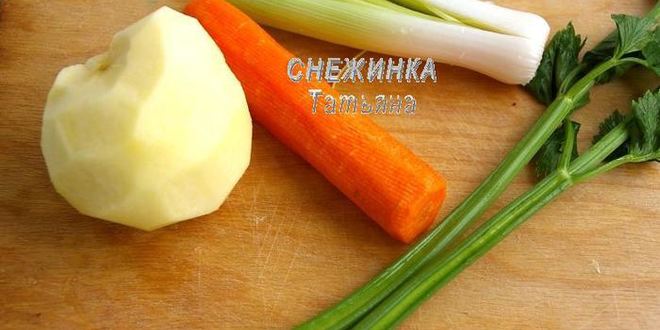 Рецепт сырного супа с клецками из кабачка и сыра джюгас