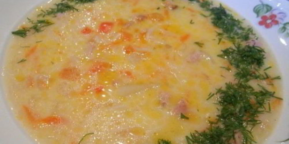 Как приготовить сырный суп с колбасой