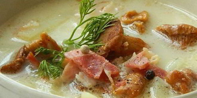Рецепт сырного супа с лисичками и беконом